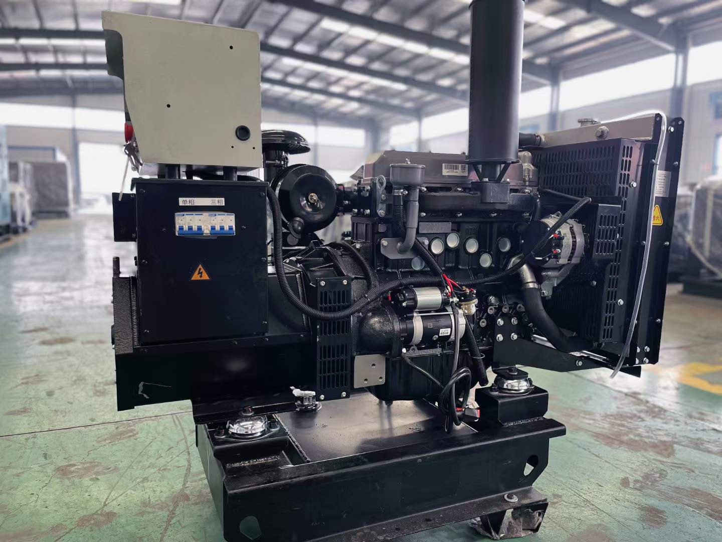 江孜如何降低电感性负载对发电机的影响？