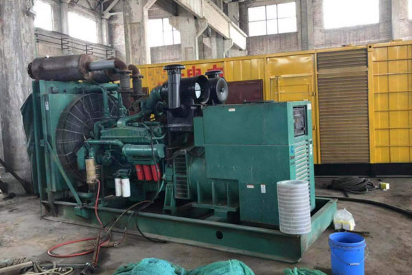 江孜发电机组的空气滤清器应该如何保养？